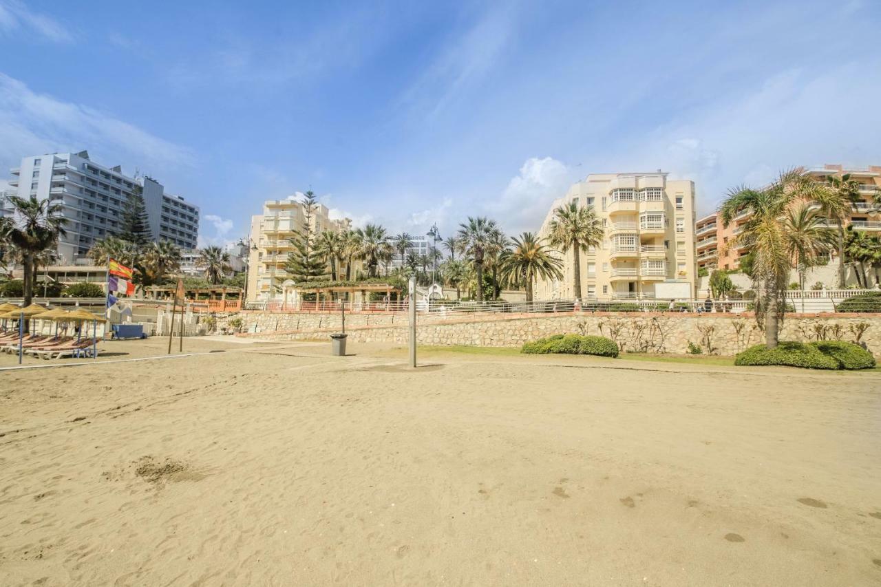 Fantanstico apartamento sobre el mar Benalmádena Exterior foto