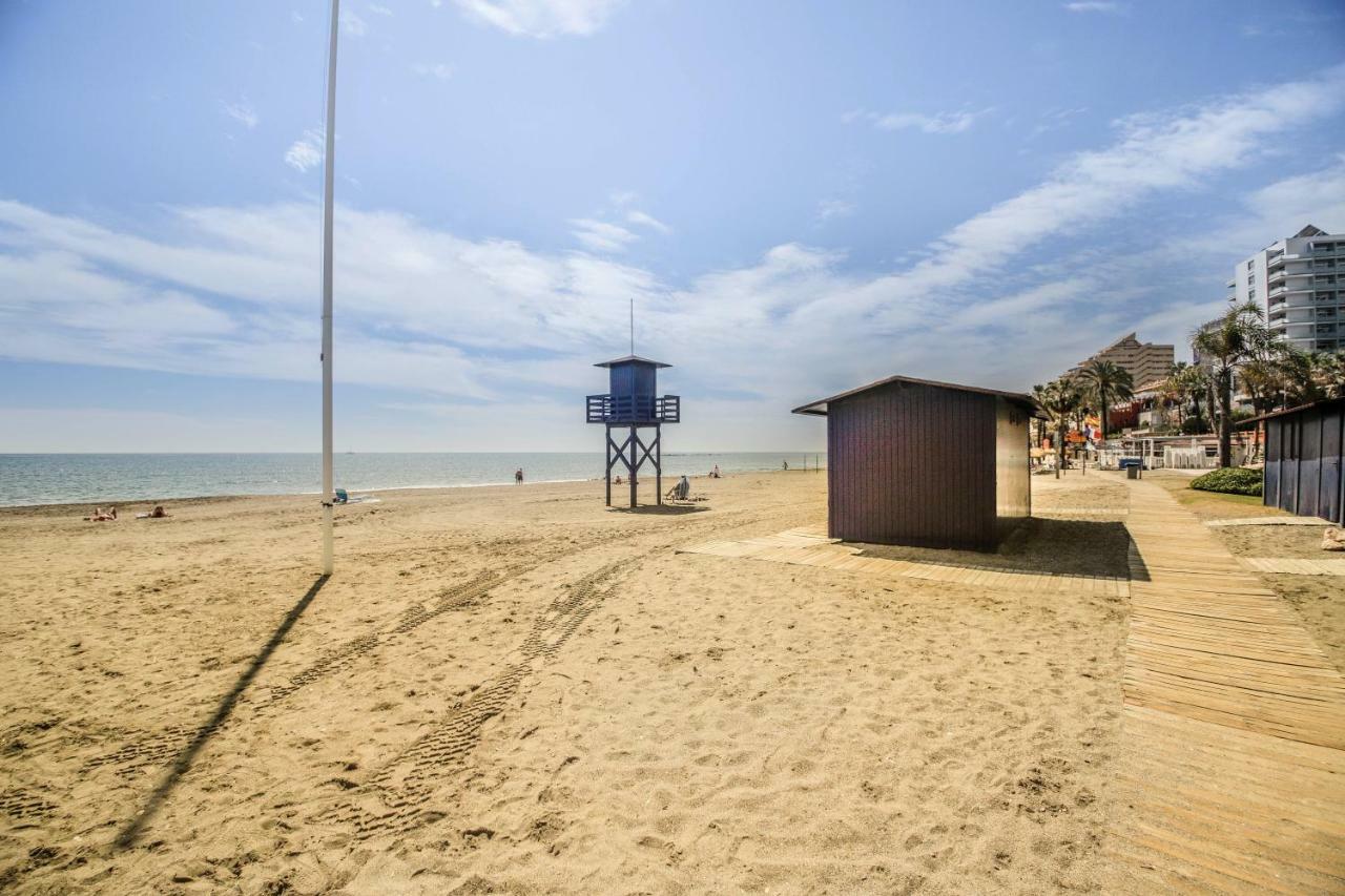 Fantanstico apartamento sobre el mar Benalmádena Exterior foto