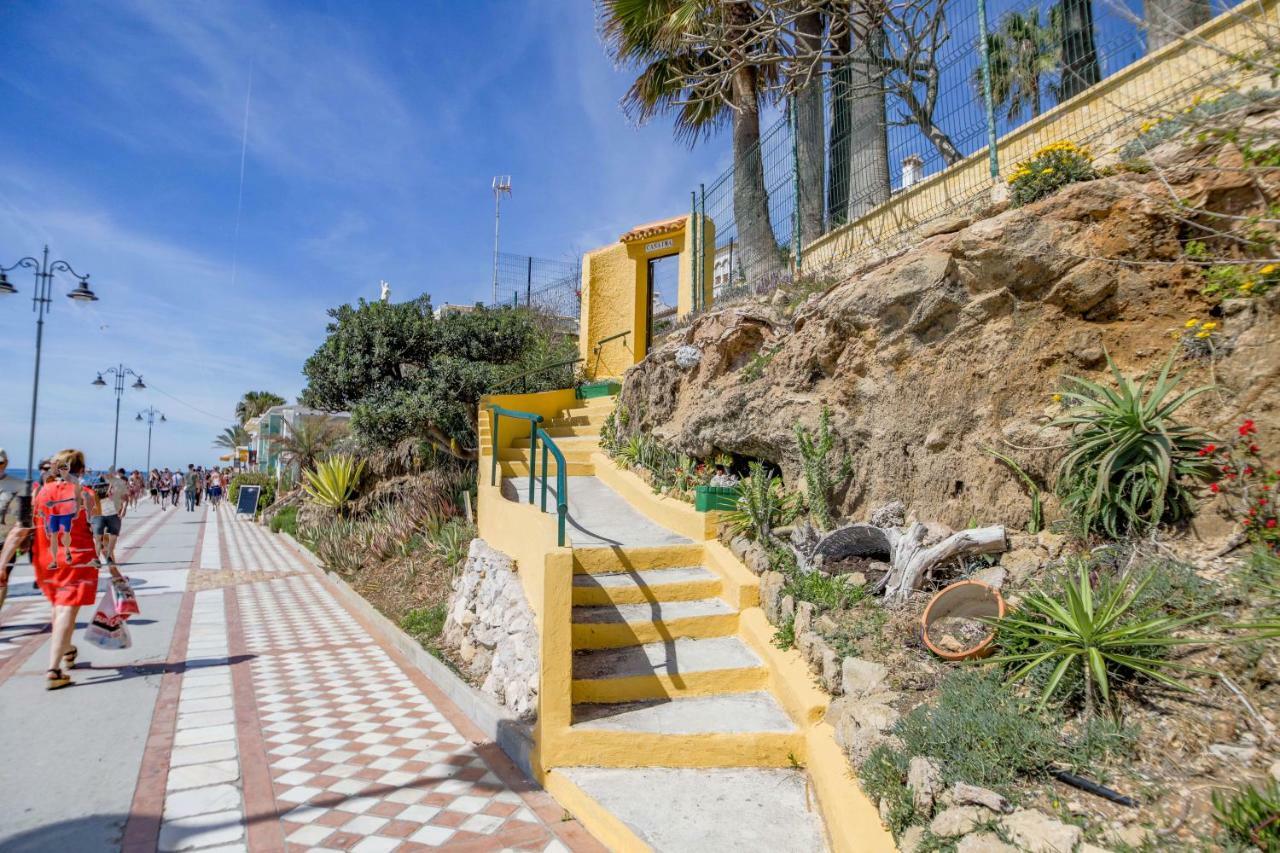 Fantanstico apartamento sobre el mar Benalmádena Exterior foto
